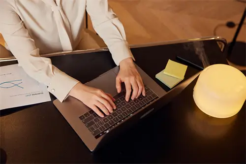 青莳的含义和寓意