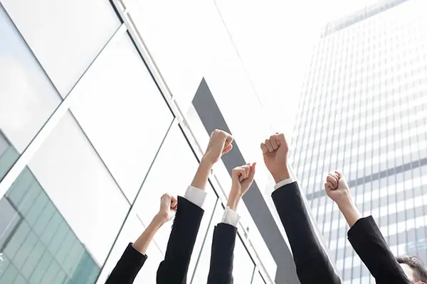 陌言依是什么含义